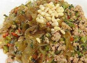 雪菜肉碎炒粉皮 雪菜肉碎炒粉皮