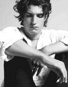 路易斯·加瑞爾 路易斯·加瑞爾