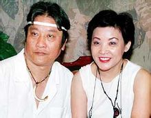 萬沙浪和同居女友