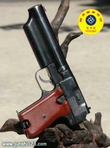67式7.62毫米微聲手槍 67式7.62毫米微聲手槍