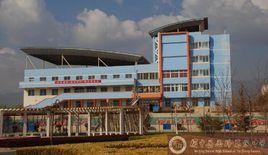 恩玲中學 恩玲中學