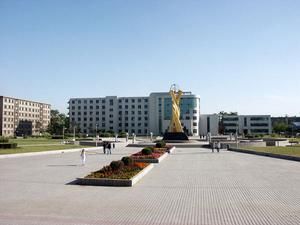 北華大學北校區青春廣場