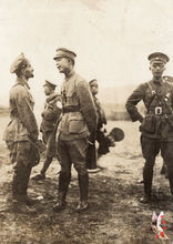 鐵羅尼、鄧演達（中立者）、郭沫若