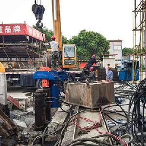 H型鋼拔樁機 H型鋼拔樁機