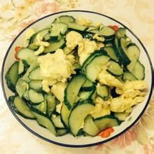 雞蛋炒苜蓿 雞蛋炒苜蓿