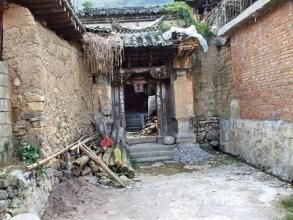 丫勒平寨村 丫勒平寨村