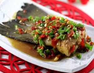 香茅剁椒三文魚尾