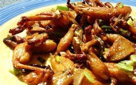 蒜瓣燒田雞腿 蒜瓣燒田雞腿