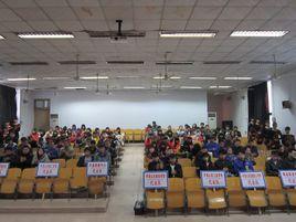 平頂山市財經學校 平頂山市財經學校