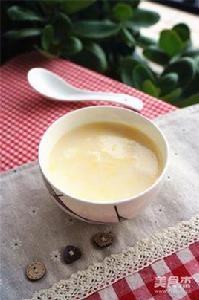 牛奶冰糖蛋花湯