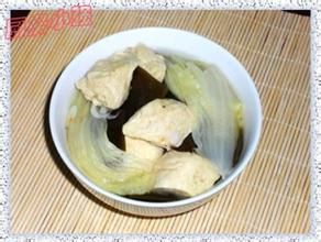 白菜海帶豆腐湯 白菜海帶豆腐湯