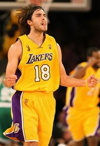 薩沙[籃球球員]