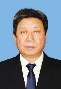 王德龍[長春大學學校辦公室主任]