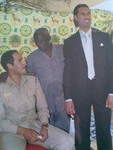 哈米斯(左一)和穆塔西姆(右一)被認為是卡扎菲家族內的強硬派