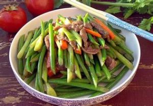 蚝油蒜薹牛肉 蚝油蒜薹牛肉