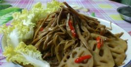 藕拌黃花菜 藕拌黃花菜