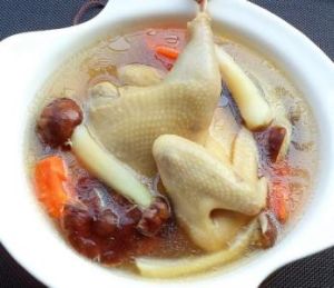 姬松茸火腿燉雞湯 姬松茸火腿燉雞湯