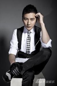 愛是這輩子的墳 愛是這輩子的墳