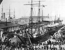 英屬時期停靠于丹戎巴葛碼頭的大商船