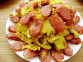 炒雞蛋香腸 炒雞蛋香腸