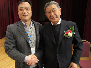 2012年，張晉寶赴韓參加整形學術交流會，與韓國專家合影