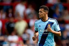 拉威爾·莫里森