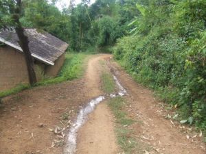 紅石岩自然村 紅石岩自然村