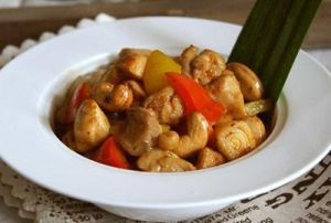 宮保堅果雞塊 宮保堅果雞塊