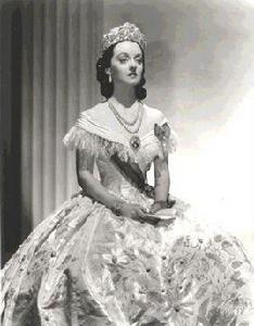 恩戈拉·恩津加·姆班 恩戈拉·恩津加·姆班