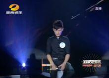 錢萌生演唱《被遺忘的時光》照