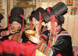 彝家泡水酒 彝家泡水酒