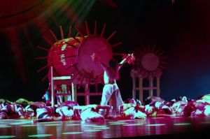 《大鼓舞》 《大鼓舞》