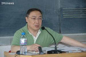 （圖）賈達群教授發表演講