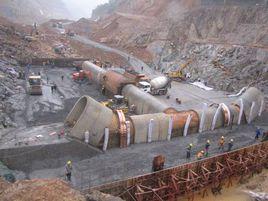 碾壓混凝土 碾壓混凝土