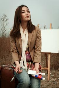 周弘[網路美女]