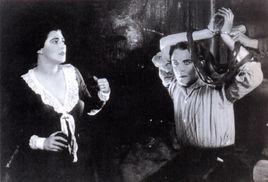 山鷹[希區柯克執導電影]