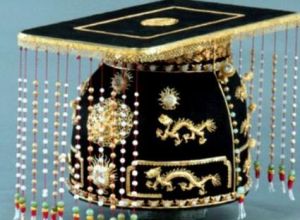 越南‧阮朝‧十二旒冕冠