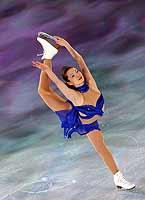 荒川靜香完美的動作表演