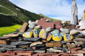 丁青乃查莫瑪尼堆 丁青乃查莫瑪尼堆