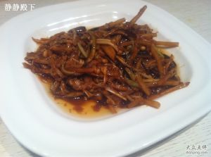 金針菇炒鱔絲 金針菇炒鱔絲