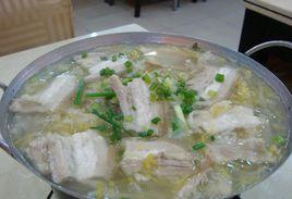 酸菜燉白肉 酸菜燉白肉