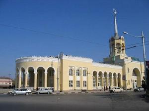 阿布杜哈里穆&middot;納扎爾佐達