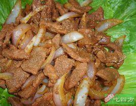 白洋蔥炒牛裡脊 白洋蔥炒牛裡脊