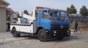 東風平頭分離式清障車