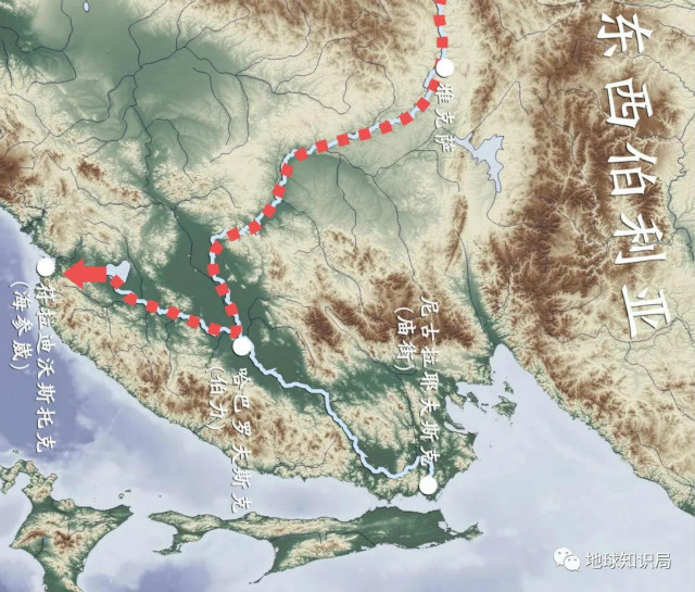 繼續沿著河走的話見不到暖水港之前恐怕是不想停的