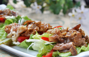 孜然羊肉生菜卷