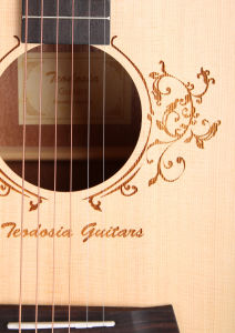 Teodosia吉他