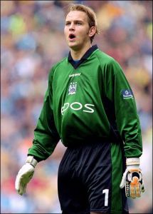 謝伊·基文 謝伊·基文