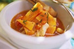 花生木瓜生魚煲 花生木瓜生魚煲