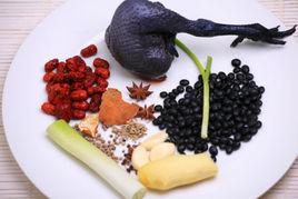 黑豆烏雞湯 黑豆烏雞湯